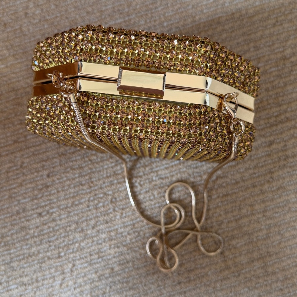 ZARA NWOT Gold Crystal Evening Clutch Bag - Elegant Women’s Crossbody - Picture 3 of 4